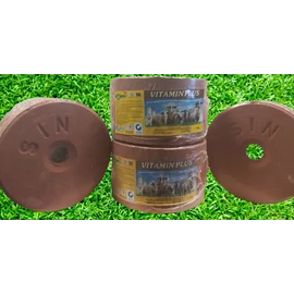 Juhtartó - Szarvasmarhatartó - Lótartók figyelem --- Extra vitaminos nyalósó 3 kg