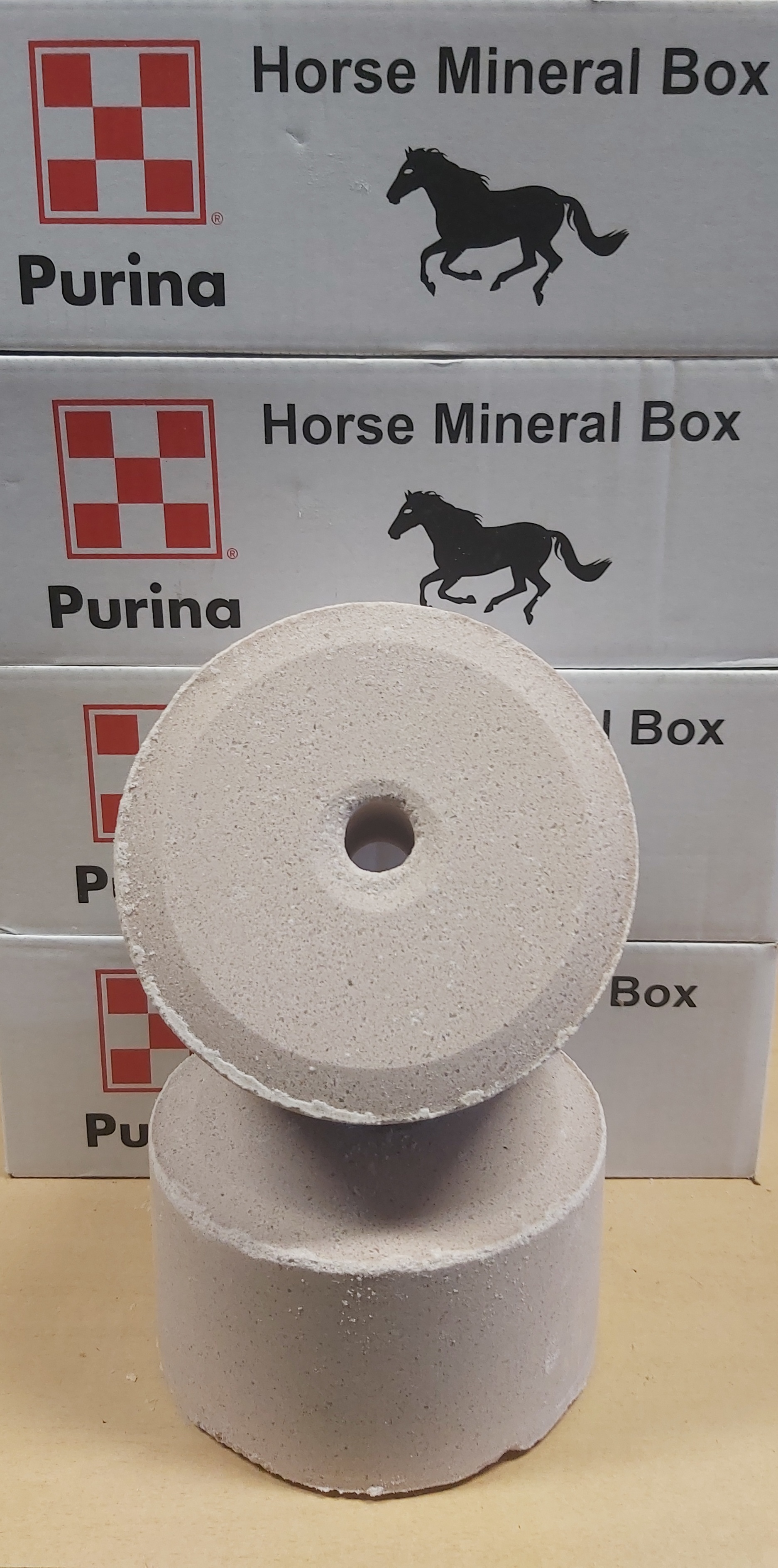 Nyalósó Lovak részére Horse Minerál, Ásványi anyagos 3 kg Purina